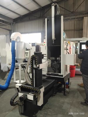 ماشین سنگ زنی CNC با روبات